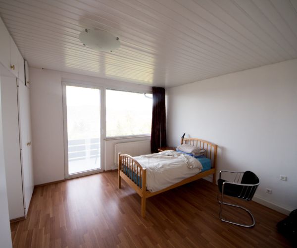 Home Staging Tübingen - Einfamilienhaus - Schlafzimmer - Vorher